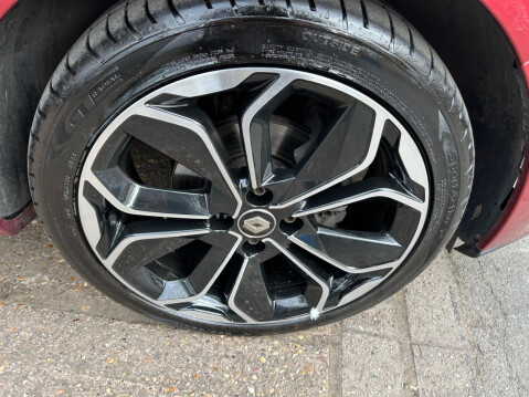 Renault Clio 0.9 TCe Iconic Euro 6 (s/s) 5dr 25