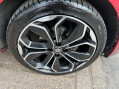 Renault Clio 0.9 TCe Iconic Euro 6 (s/s) 5dr 25