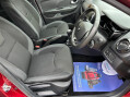 Renault Clio 0.9 TCe Iconic Euro 6 (s/s) 5dr 4