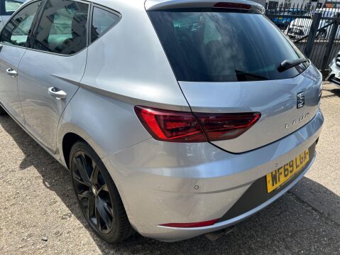 SEAT Leon 1.5 TSI EVO FR Black Edition Euro 6 (s/s) 5dr 38
