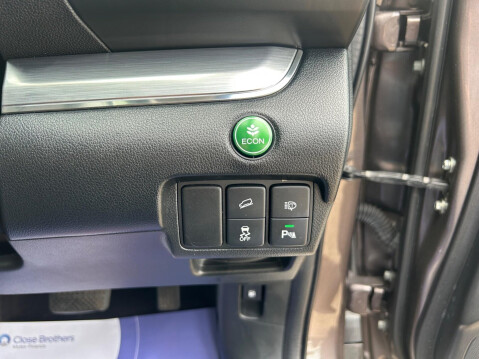 Honda CR-V 2.0 i-VTEC EX Auto 4WD Euro 6 5dr 22