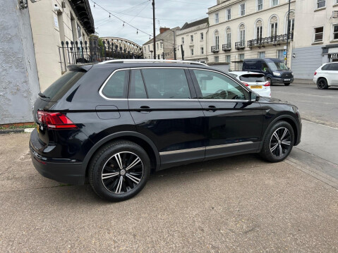 Volkswagen Tiguan 1.4 TSI SE Navigation Euro 6 (s/s) 5dr 43