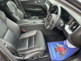 Volvo XC60 2.0 T5 Momentum Pro Auto AWD Euro 6 (s/s) 5dr 4