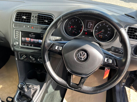 Volkswagen Polo 1.2 TSI BlueMotion Tech SE Euro 6 (s/s) 3dr 17