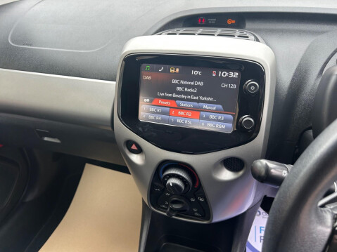 Peugeot 108 1.0 Active 2 Tronic Euro 6 5dr 12