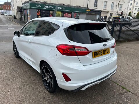 Ford Fiesta 1.5T EcoBoost ST-2 Euro 6 3dr 42