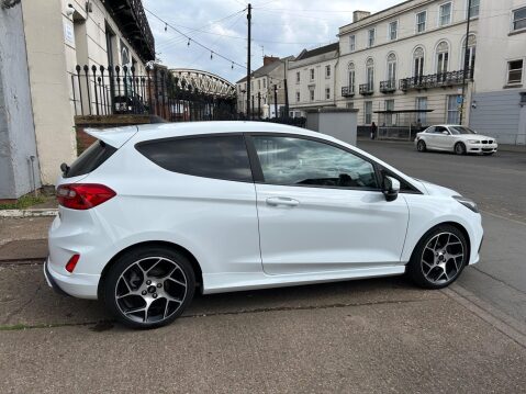 Ford Fiesta 1.5T EcoBoost ST-2 Euro 6 3dr 47