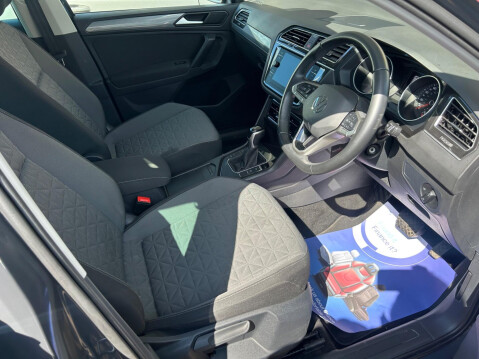 Volkswagen Tiguan 1.5 TSI Life DSG Euro 6 (s/s) 5dr 4