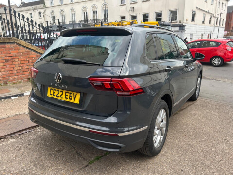 Volkswagen Tiguan 1.5 TSI Life DSG Euro 6 (s/s) 5dr 48