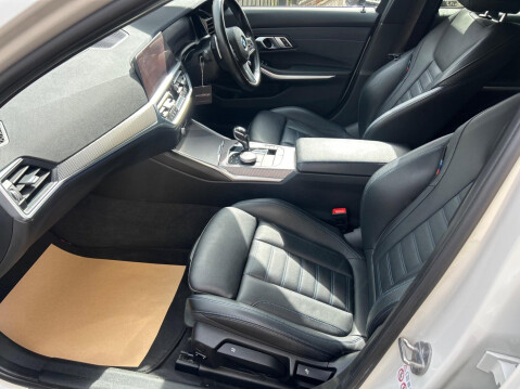 BMW 3 Series 2.0 320i M Sport Touring Auto Euro 6 (s/s) 5dr 5