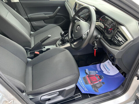 Volkswagen Polo 1.0 TSI SE Euro 6 (s/s) 5dr 4