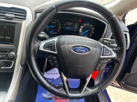 Ford Mondeo 1.0T EcoBoost Zetec Euro 6 (s/s) 5dr 17