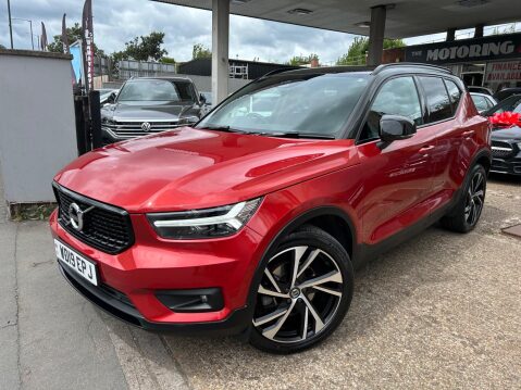 Volvo XC40 2.0 T4 R-Design Pro Auto AWD Euro 6 (s/s) 5dr 1