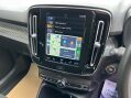 Volvo XC40 2.0 T4 R-Design Pro Auto AWD Euro 6 (s/s) 5dr 12