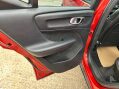 Volvo XC40 2.0 T4 R-Design Pro Auto AWD Euro 6 (s/s) 5dr 28