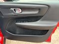 Volvo XC40 2.0 T4 R-Design Pro Auto AWD Euro 6 (s/s) 5dr 31