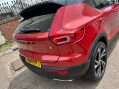Volvo XC40 2.0 T4 R-Design Pro Auto AWD Euro 6 (s/s) 5dr 40