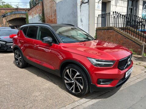 Volvo XC40 2.0 T4 R-Design Pro Auto AWD Euro 6 (s/s) 5dr 56