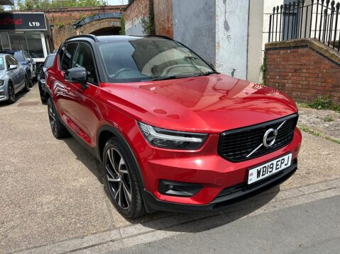 Volvo XC40 2.0 T4 R-Design Pro Auto AWD Euro 6 (s/s) 5dr 57