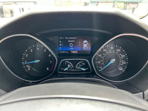 Ford Focus 1.0T EcoBoost Zetec Edition Auto Euro 6 (s/s) 5dr 9