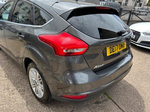 Ford Focus 1.0T EcoBoost Zetec Edition Auto Euro 6 (s/s) 5dr 29