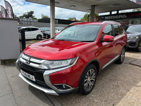 Mitsubishi Outlander 2.2 DI-D 4 4WD Euro 6 (s/s) 5dr 39