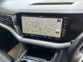 Volkswagen Touareg 3.0 TDI V6 R-Line Tech Tiptronic 4Motion Euro 6 (s/s) 5dr 10