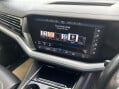 Volkswagen Touareg 3.0 TDI V6 R-Line Tech Tiptronic 4Motion Euro 6 (s/s) 5dr 23
