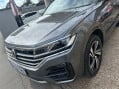 Volkswagen Touareg 3.0 TDI V6 R-Line Tech Tiptronic 4Motion Euro 6 (s/s) 5dr 53