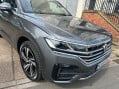 Volkswagen Touareg 3.0 TDI V6 R-Line Tech Tiptronic 4Motion Euro 6 (s/s) 5dr 54
