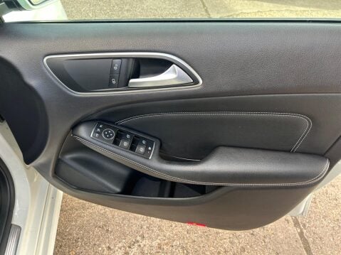 Mercedes-Benz B Class 1.8 B180 CDI BlueEfficiency Sport 7G-DCT Euro 5 (s/s) 5dr 20