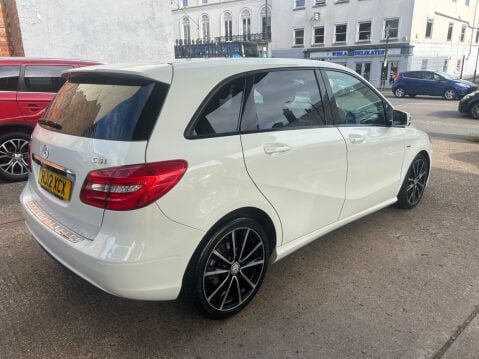 Mercedes-Benz B Class 1.8 B180 CDI BlueEfficiency Sport 7G-DCT Euro 5 (s/s) 5dr 33