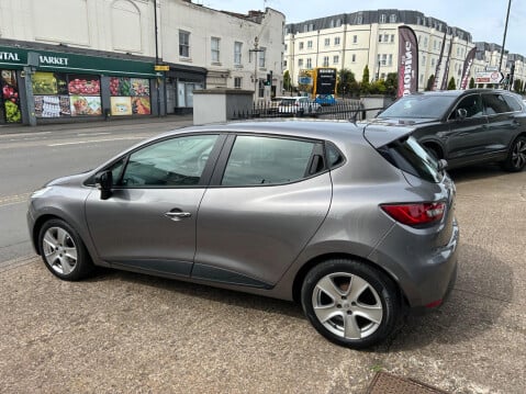 Renault Clio 1.5 dCi ECO Expression + Euro 6 (s/s) 5dr 35