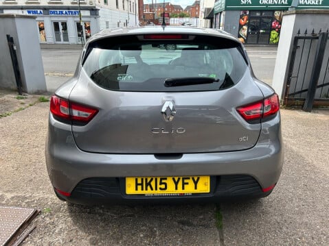 Renault Clio 1.5 dCi ECO Expression + Euro 6 (s/s) 5dr 38