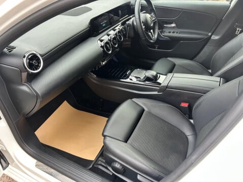 Mercedes-Benz A Class 1.5 A180d Sport 7G-DCT Euro 6 (s/s) 5dr 5