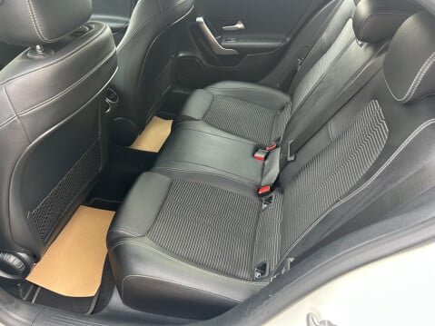 Mercedes-Benz A Class 1.5 A180d Sport 7G-DCT Euro 6 (s/s) 5dr 7