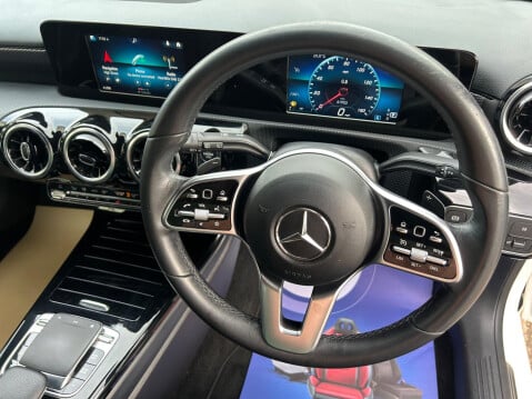 Mercedes-Benz A Class 1.5 A180d Sport 7G-DCT Euro 6 (s/s) 5dr 8