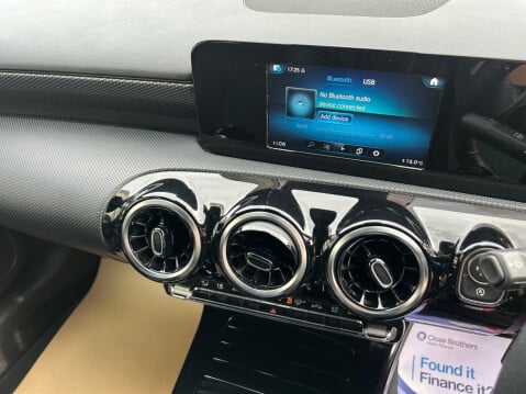 Mercedes-Benz A Class 1.5 A180d Sport 7G-DCT Euro 6 (s/s) 5dr 12