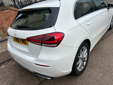 Mercedes-Benz A Class 1.5 A180d Sport 7G-DCT Euro 6 (s/s) 5dr 33