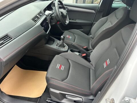 SEAT Ibiza 1.0 TSI FR Euro 6 (s/s) 5dr 4