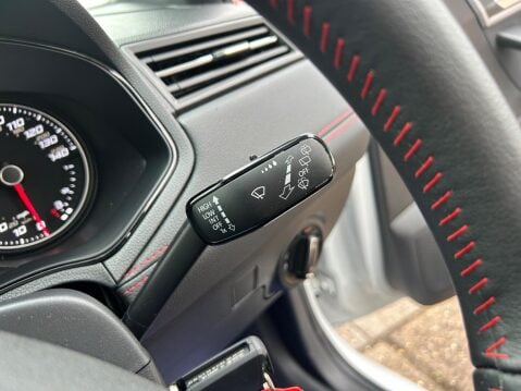 SEAT Ibiza 1.0 TSI FR Euro 6 (s/s) 5dr 15