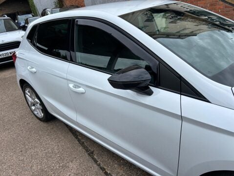 SEAT Ibiza 1.0 TSI FR Euro 6 (s/s) 5dr 33