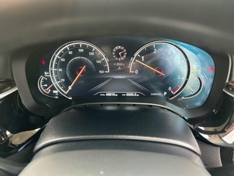BMW 5 Series 3.0 530d M Sport Auto Euro 6 (s/s) 4dr 9