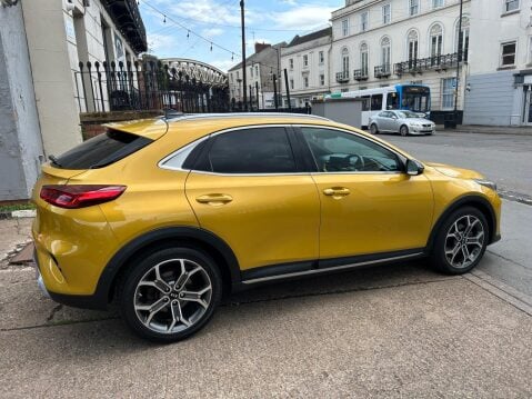 Kia Xceed 1.4 T-GDi First Edition DCT Euro 6 (s/s) 5dr 56