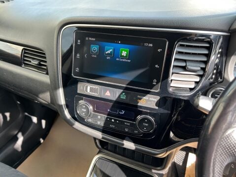 Mitsubishi Outlander 2.0h 12kWh Juro CVT 4WD Euro 6 (s/s) 5dr 13