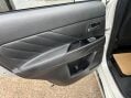 Mitsubishi Outlander 2.0h 12kWh Juro CVT 4WD Euro 6 (s/s) 5dr 18