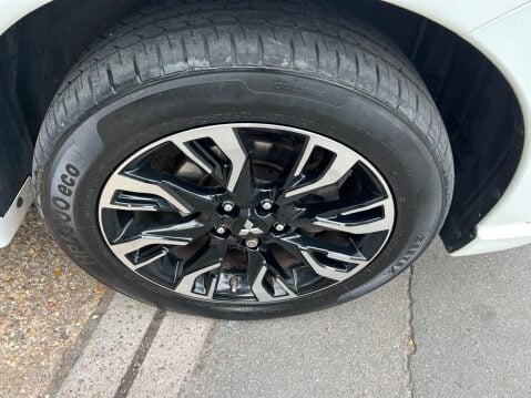 Mitsubishi Outlander 2.0h 12kWh Juro CVT 4WD Euro 6 (s/s) 5dr 24