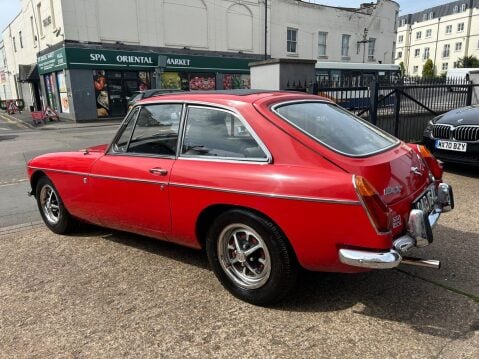 MG MGB GT 1.8 2dr 29