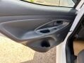 Toyota Yaris 1.5 VVT-h Design E-CVT Euro 6 (s/s) 5dr 19