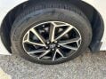 Toyota Yaris 1.5 VVT-h Design E-CVT Euro 6 (s/s) 5dr 26